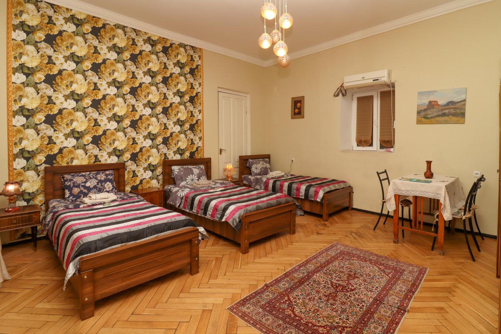 Leon Rooms Tbilissi Extérieur photo