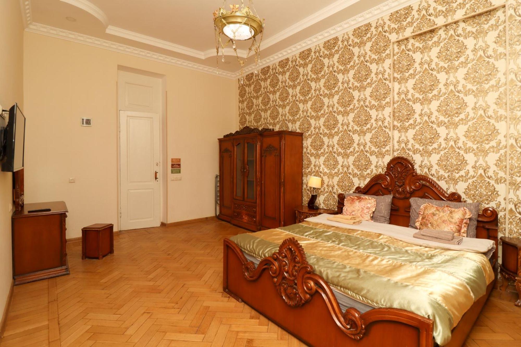 Leon Rooms Tbilissi Extérieur photo